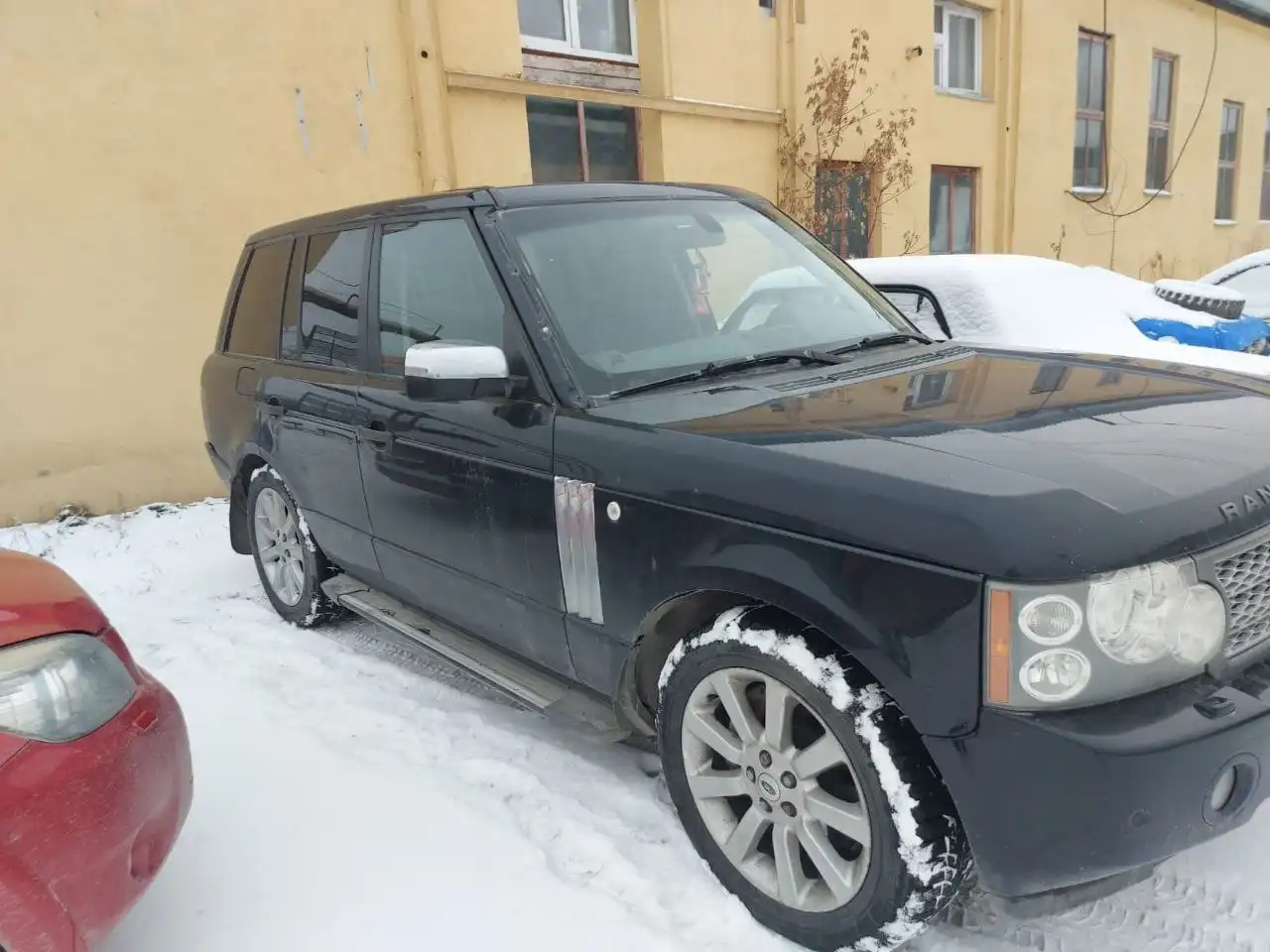 Land Rover Range Rover 2008 года с пробегом 330000 км