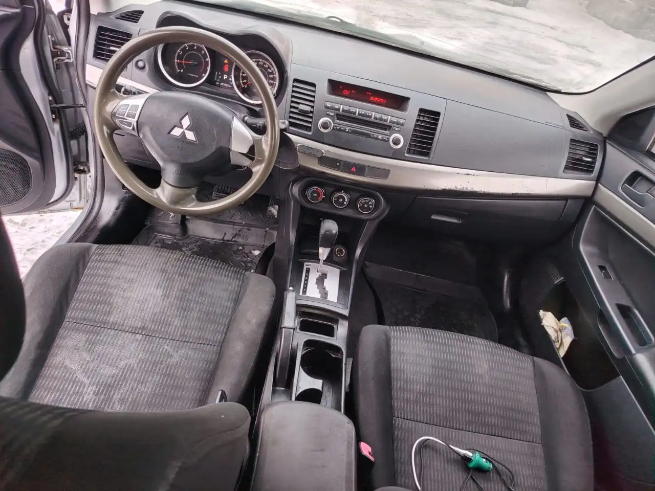 Mitsubishi Lancer 2012 автомат 1.6 бензин