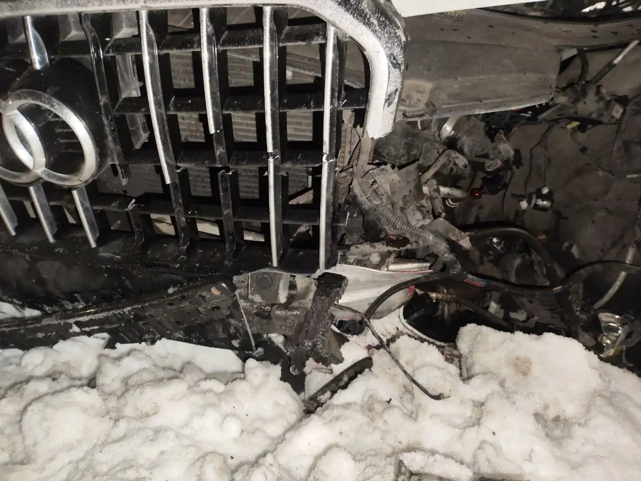 Продажа Audi Q5 2013 г. с повреждениями