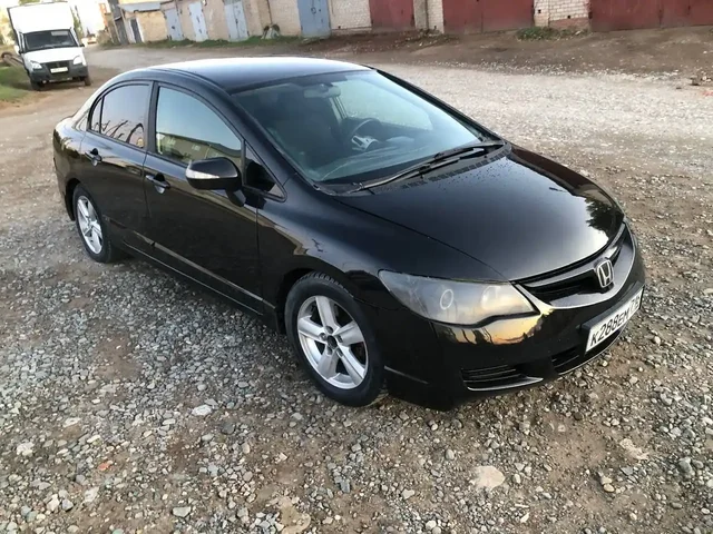 Honda Civic 2008 года, 1.8 механика - Легковые автомобили в Елабуга