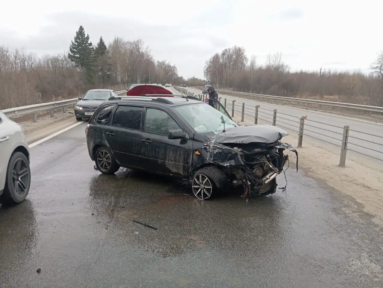 ВАЗ (Lada) Kalina 2 поколение 2014 после ДТП на запчасти - Запчасти (Авто) в Ярославль