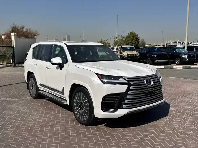 Lexus LX 4 поколение 2025 года в комплектации VIP - Автомагнитолы в Москва