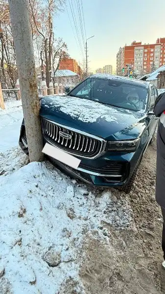 Geely Monjaro 2023, автомат, полный привод, битый после ДТП - Авто в Волово