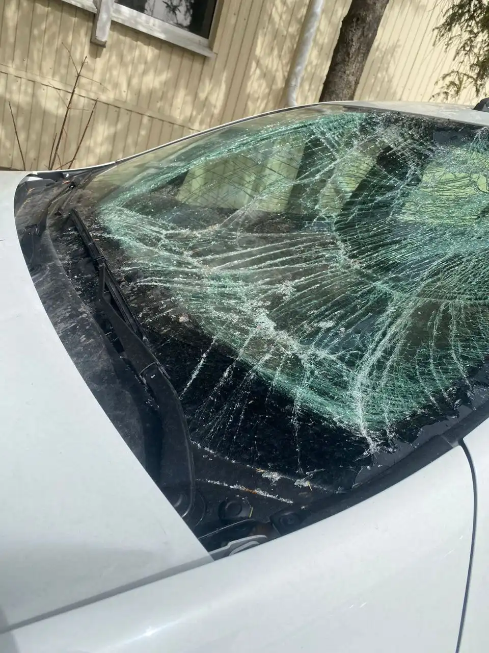 Renault Logan 2 поколение [рестайлинг] 2020 после ДТП - Легковые автомобили (Авто) в Казань