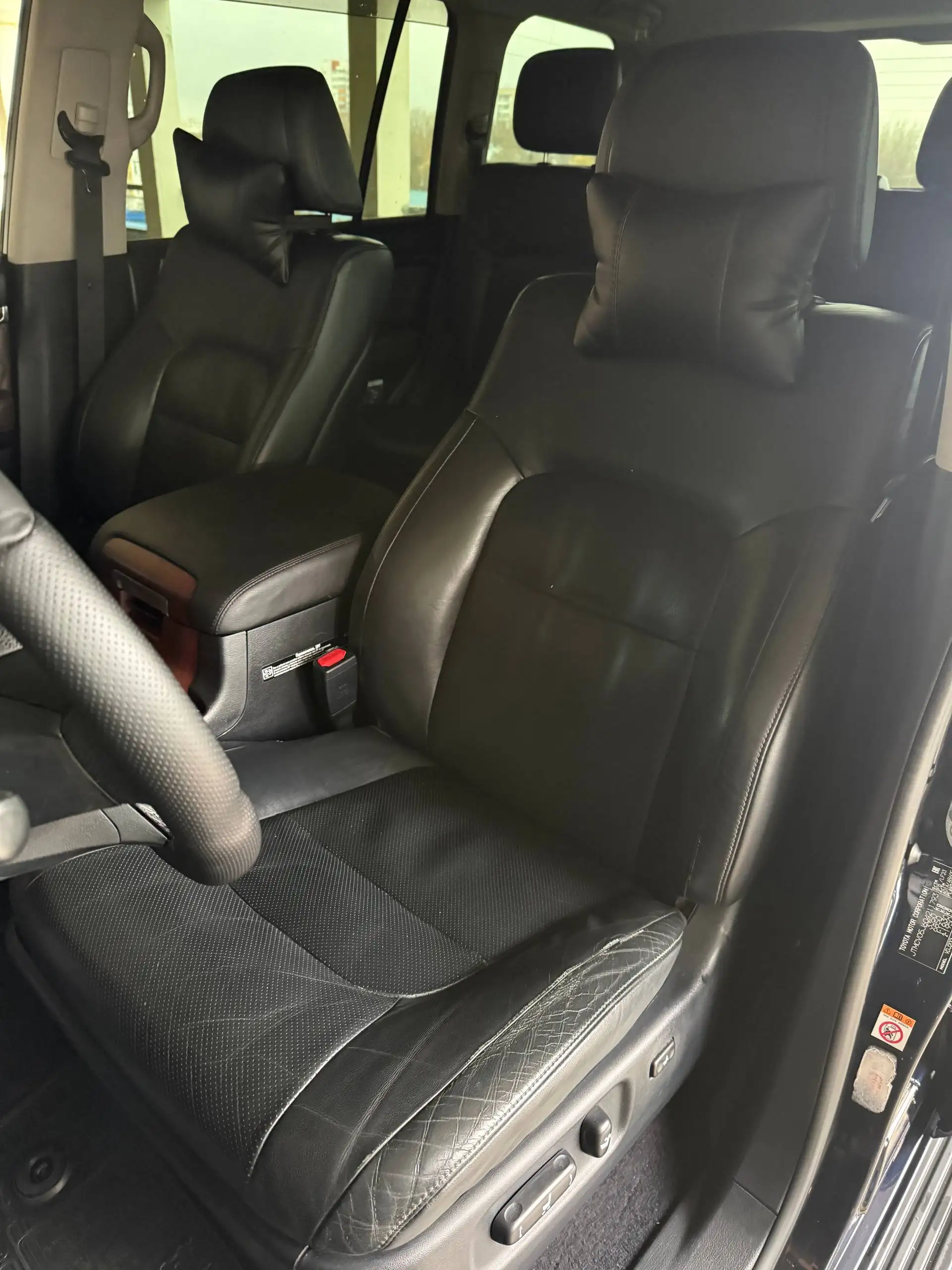 Продажа Toyota LAND CRUISER-200 2016 года - Внедорожники (Авто) в Москва