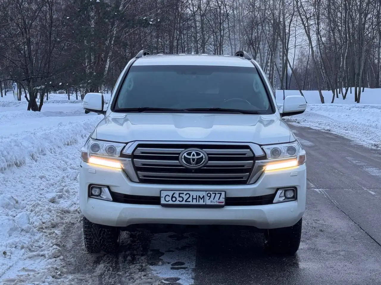Продажа Toyota Land Cruiser 200 Series 2016 года - Внедорожники (Авто) в Москва