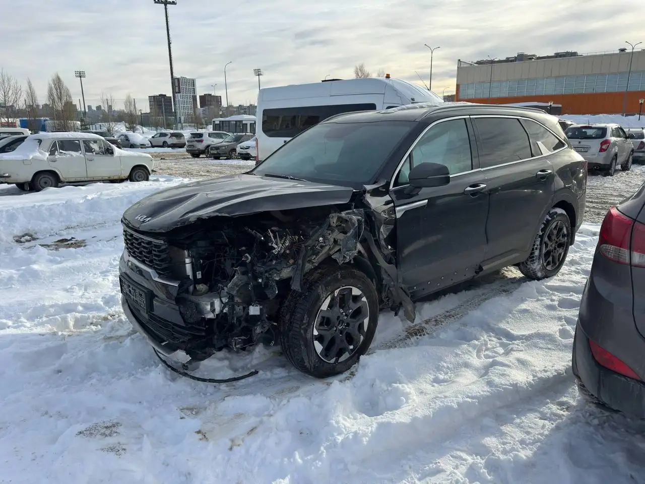 Продам KIA SORENTO 2024 г.в. с повреждением после ДТП - Внедорожники, кроссоверы (Авто) в Нижний Новгород