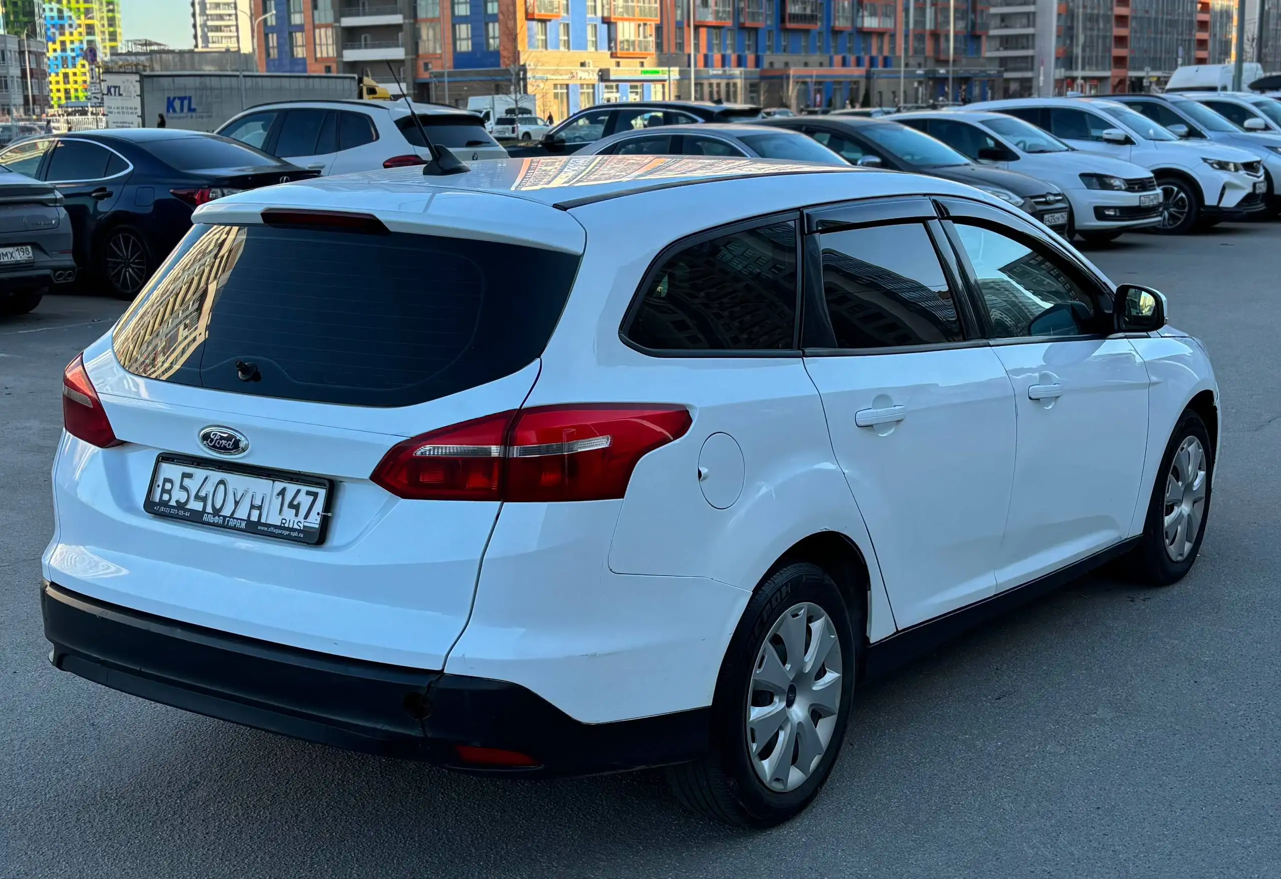 FORD FOCUS 3 Рестайлинг 2017 - Легковые автомобили (Авто) в Санкт-Петербург