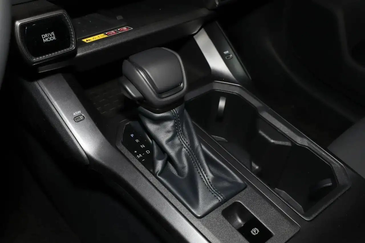 Продажа нового автомобиля Toyota RAV4 2026 года выпуска - Легковые автомобили (Авто) в Краснодар