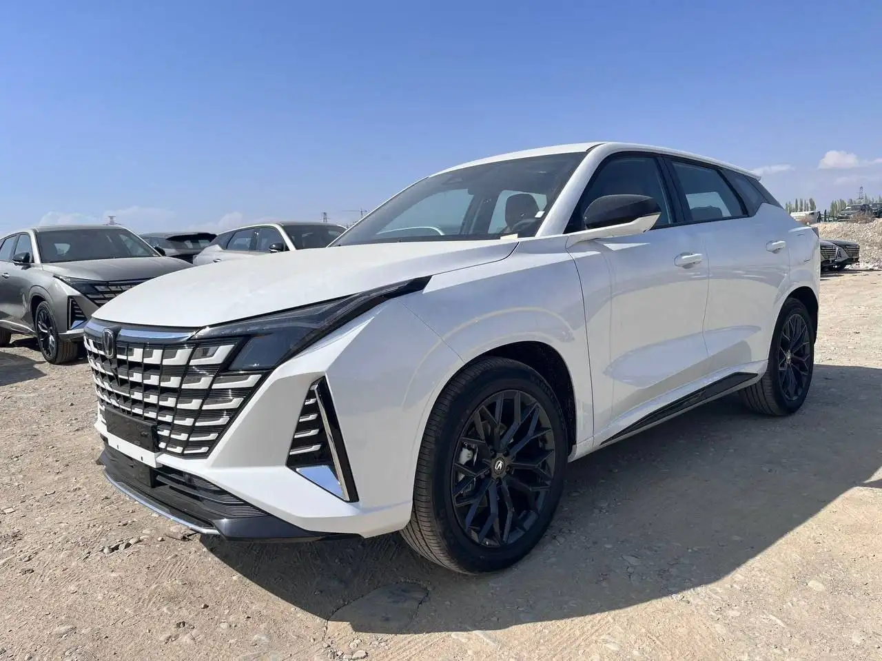 Продажа CHANGAN UNI-ZX 500BAR PRO новый из Китая - Легковые автомобили (Авто) в Краснодар
