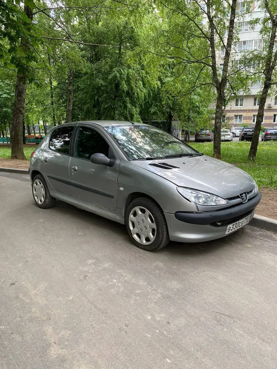 Peugeot 206, 2003, 1.4 л, АКПП, требуется ремонт - Легковые автомобили (Авто) в Москва