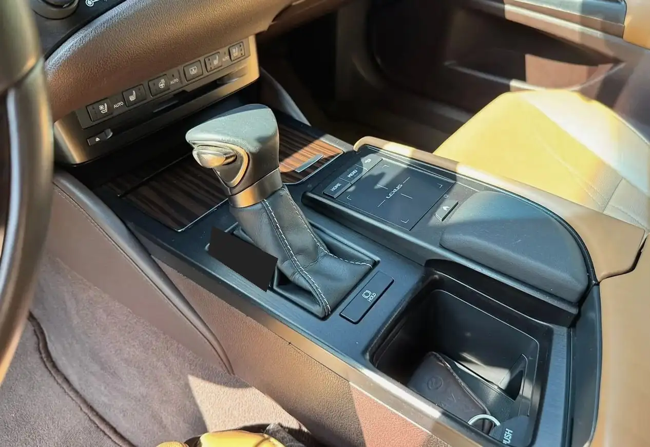 Lexus ES 350 2019 (XZ10) - Lexus (Авто) в Санкт-Петербург