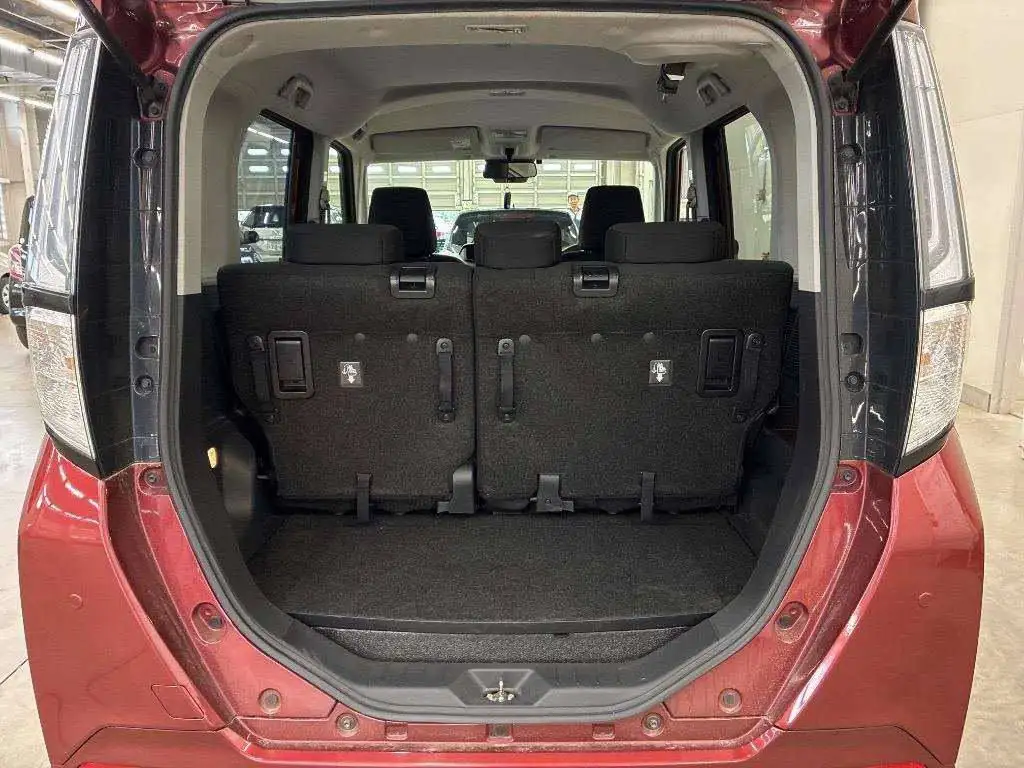 Toyota Roomy Custom G 1.0 4WD 2022 - Легковые автомобили (Авто) в Владивосток