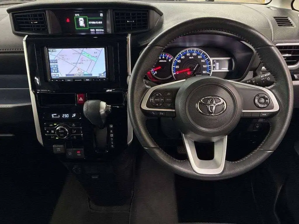 Toyota Roomy Custom G 1.0 4WD 2022 - Легковые автомобили (Авто) в Владивосток