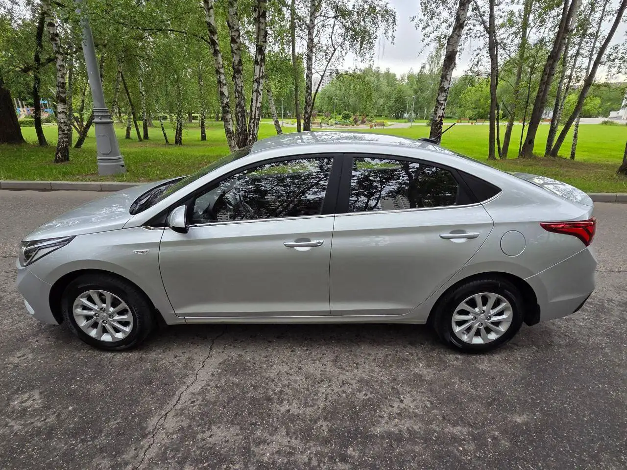 Продажа Hyundai Solaris 2017 - Легковые автомобили (Авто) в Санкт-Петербург