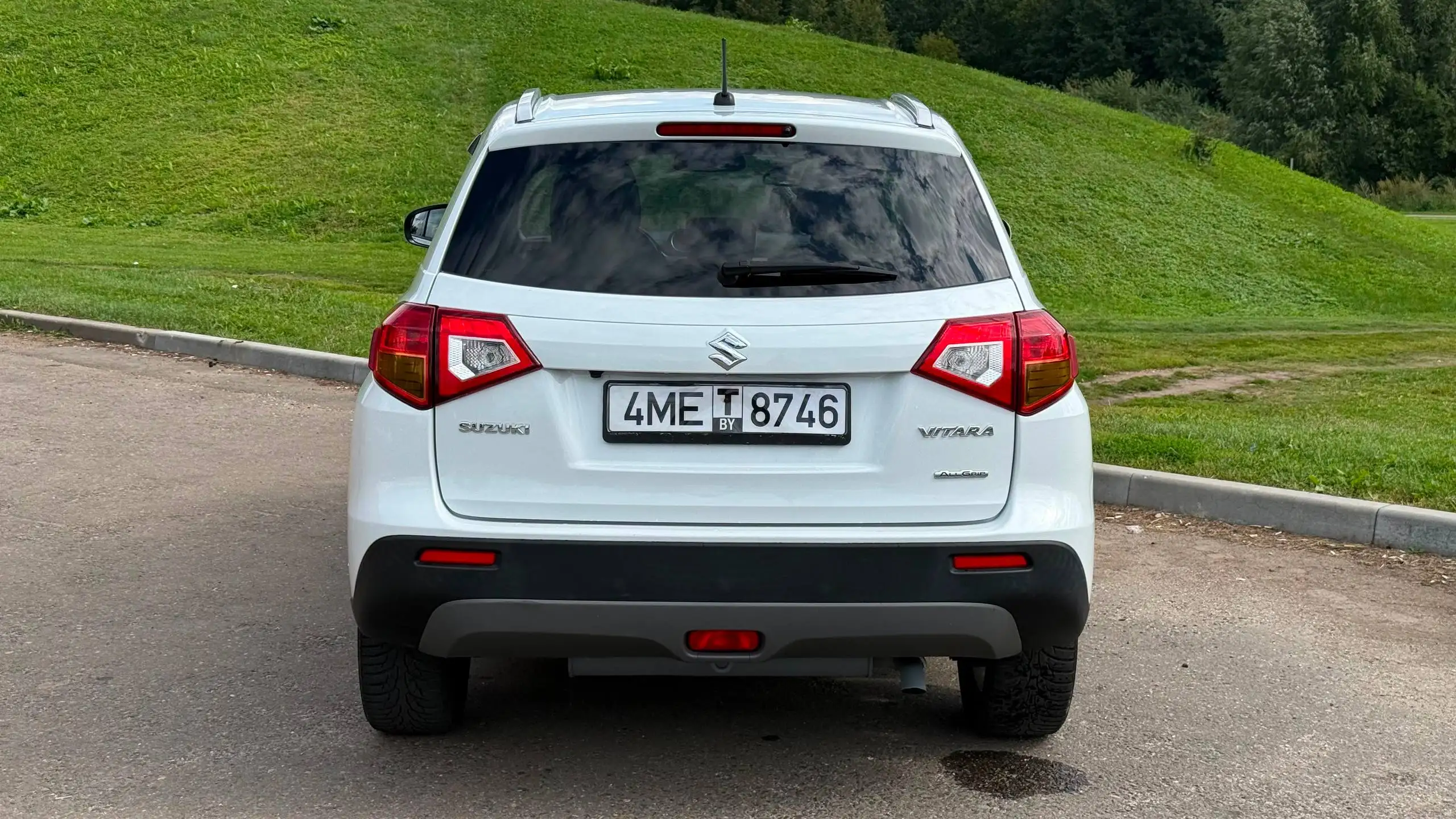 Suzuki Vitara 2015 дизель 1.6 МТ полный привод - Авто в Москва