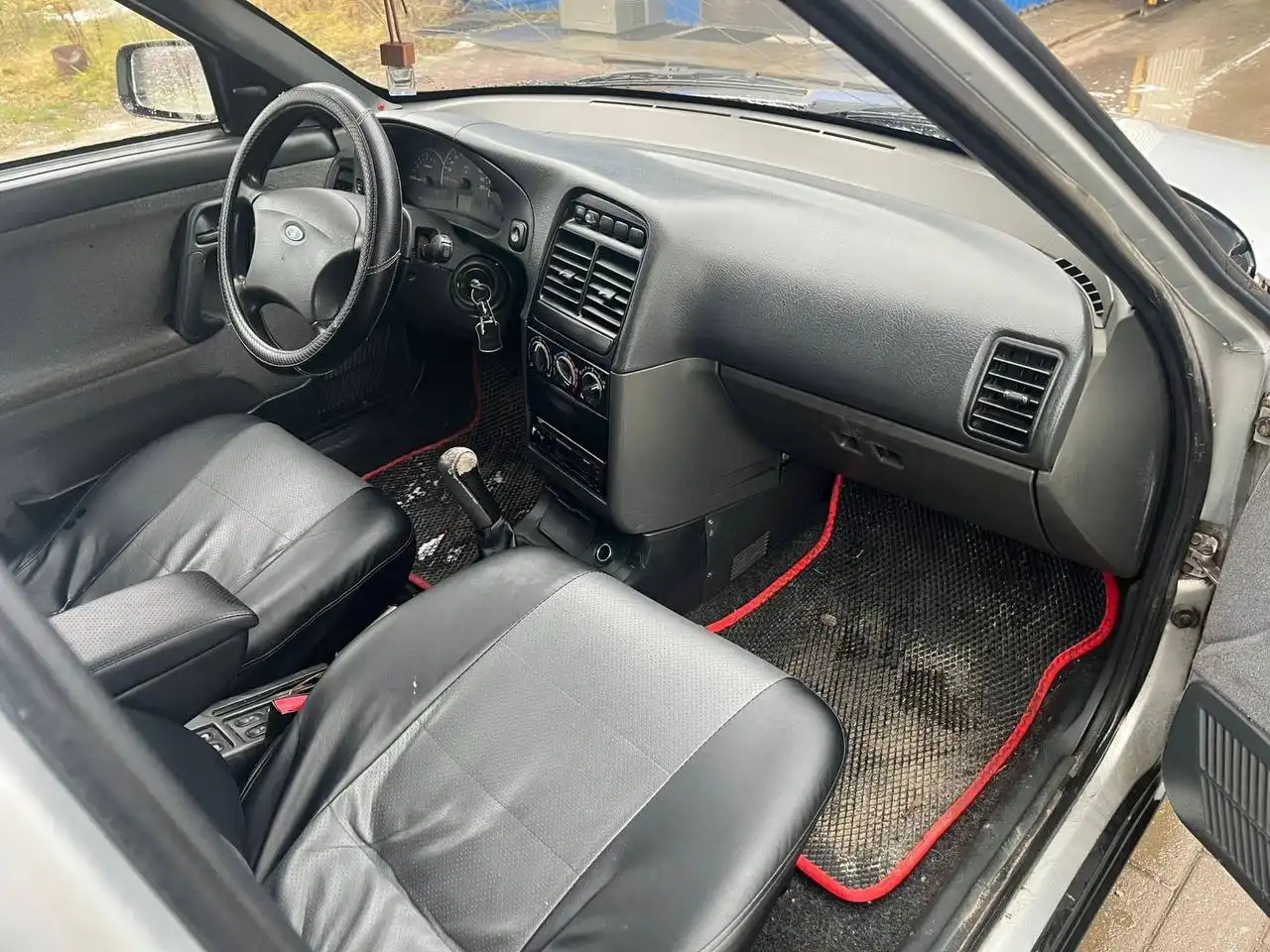 Продам 12-ю шку в хорошем состоянии