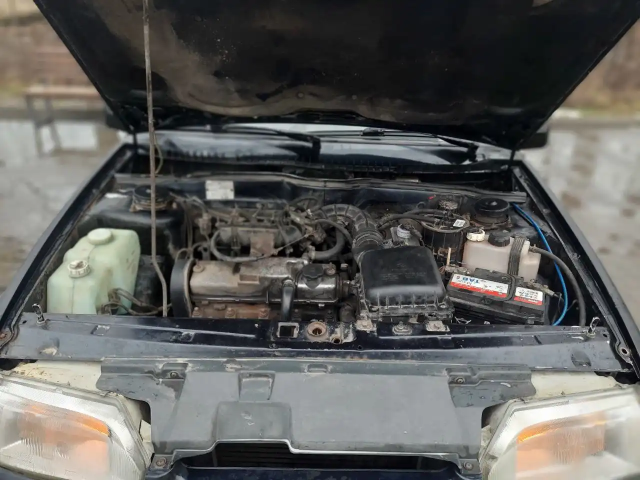 Автомобиль ВАЗ 2114 2008 года