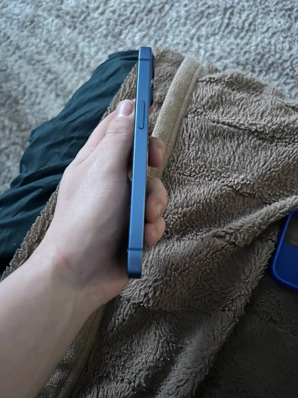 Айфон 13 128GB в идеальном состоянии