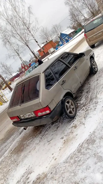Новые свечи и кулиса для автомобиля - Запчасти в Брянск