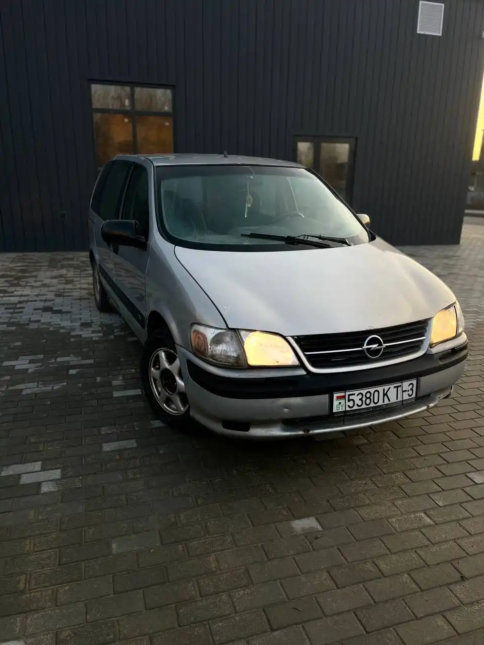 Продажа автомобиля 1999 года - Легковые автомобили (Авто) в Брянск