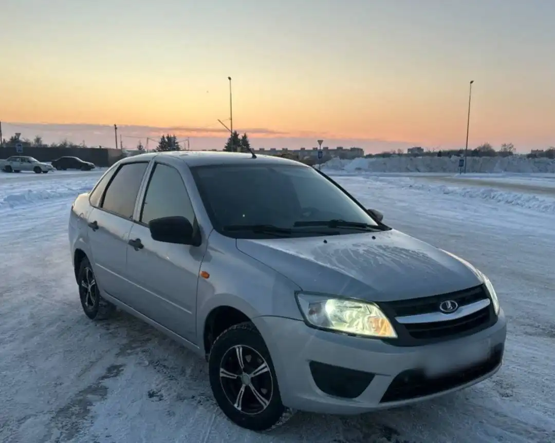 Продажа Lada Granta 2014г 1.6 - Авто в Неизвестно