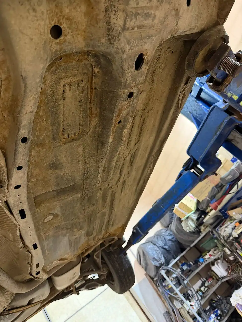 Продам автомобиль Ford Focus 2003 года - Легковые автомобили (Авто) в Брянская область