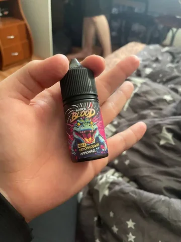 Продам жижу чуть меньше фулл банки - Продукты питания в Омск