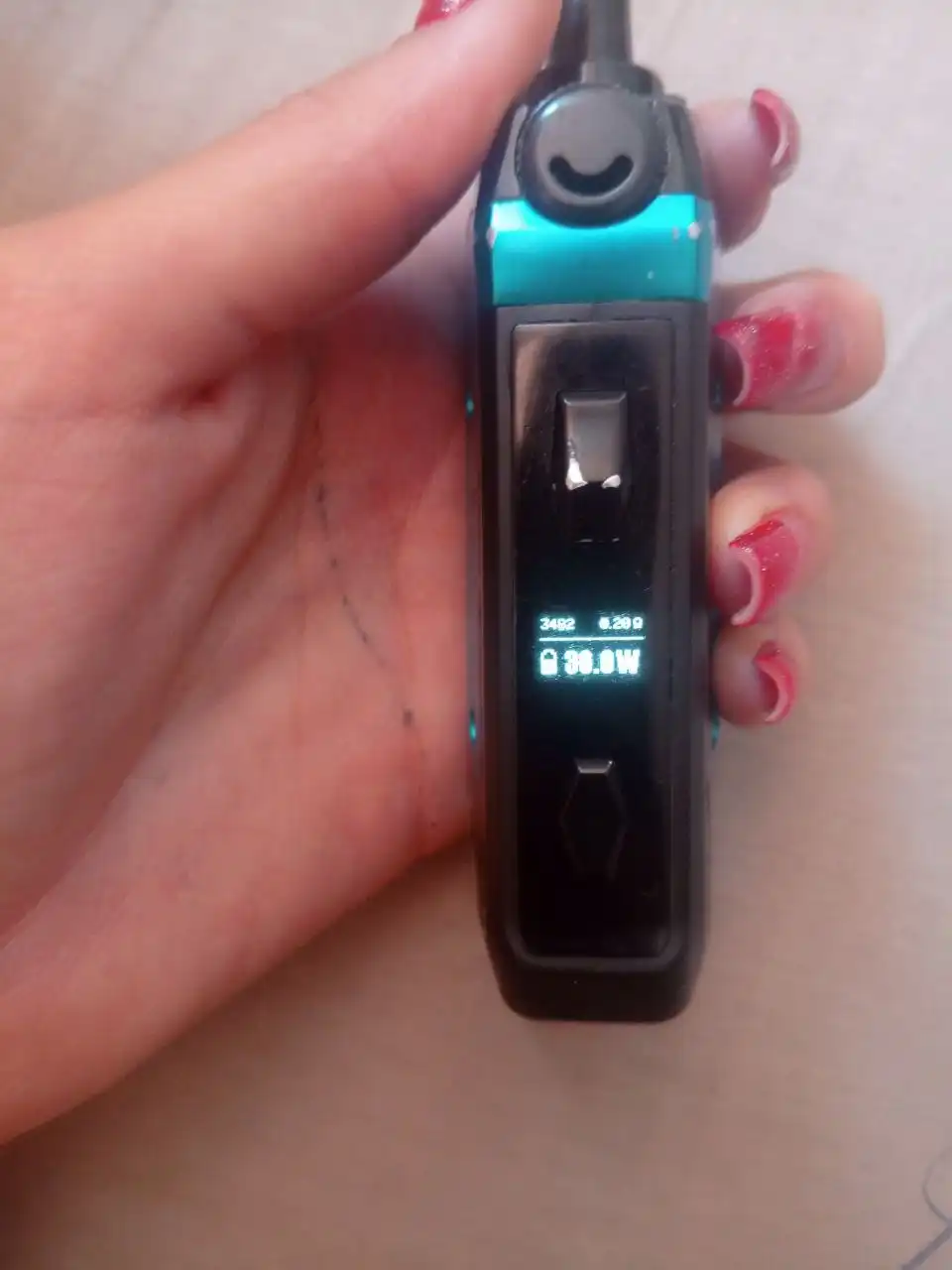 Аегис le с потёртостями - Электроника в Омск