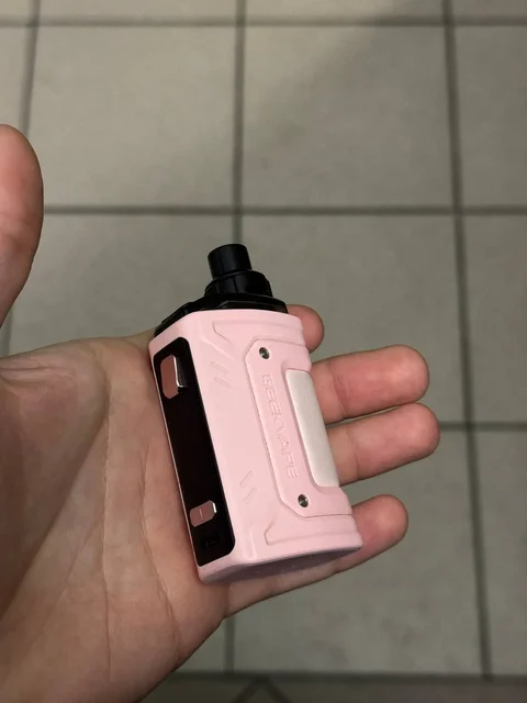 Продам Хиро 3 в идеале - Вейп-товары в Омск