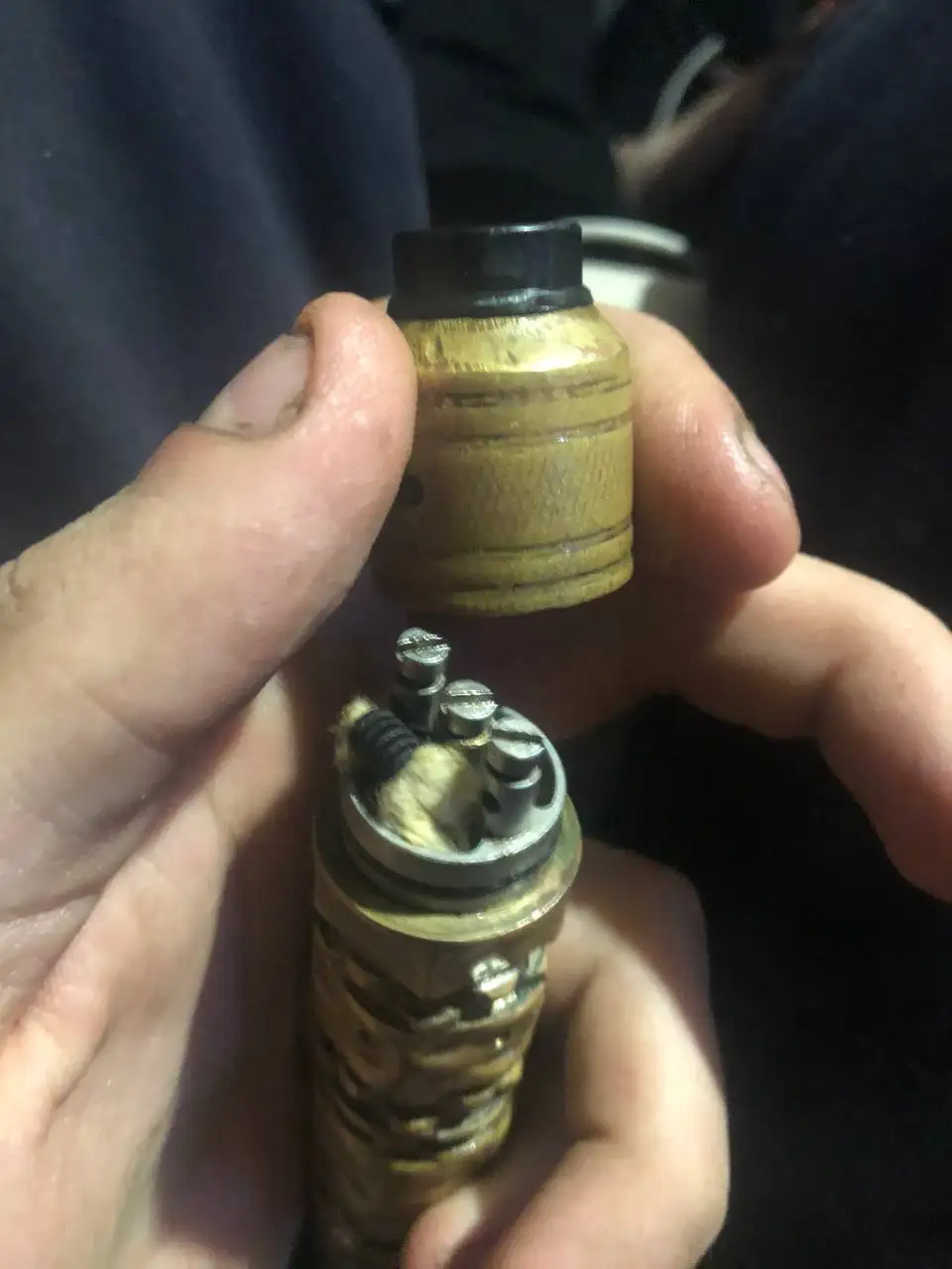 Продам аккумуляторную батарею для авто - Запчасти (Авто) в Омск