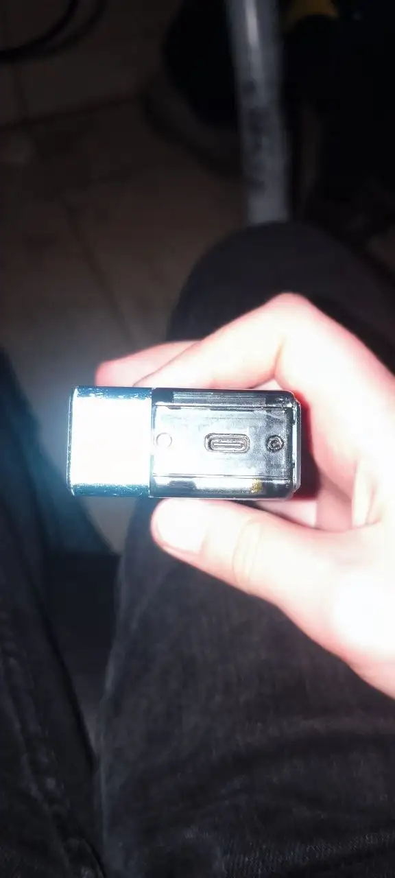 Продам игровую приставку Nintendo Switch с дефектами - Игровые приставки (Электроника) в Омск