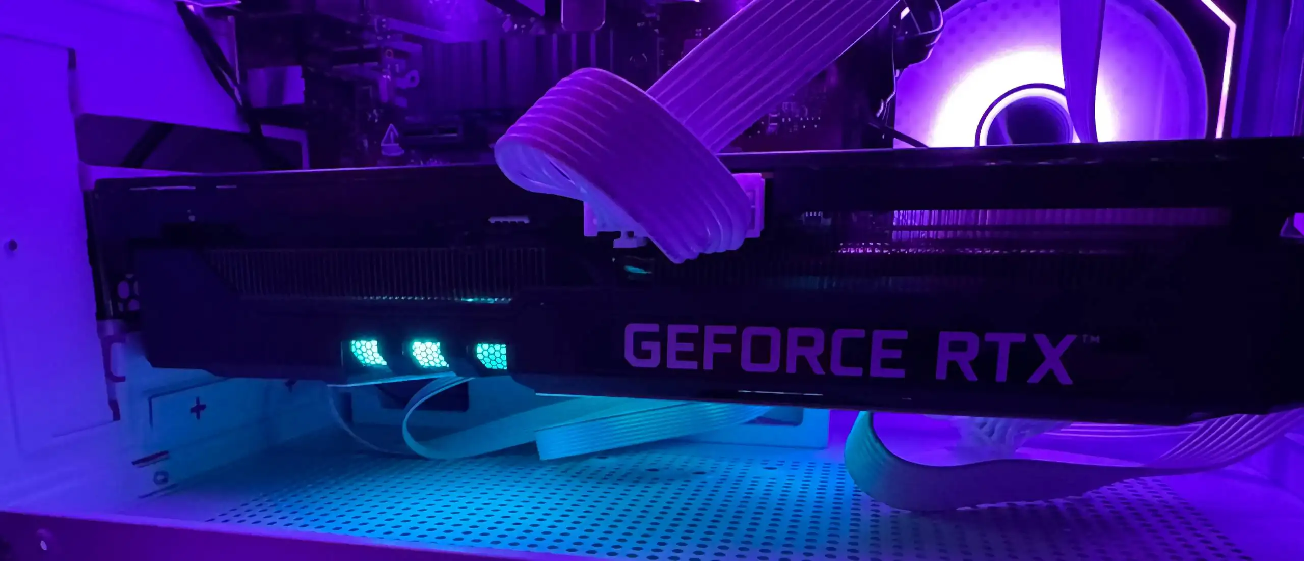 Продам видеокарту Palit RTX 3070 Ti GamingPro - Компьютерные комплектующие (Электроника) в Омск