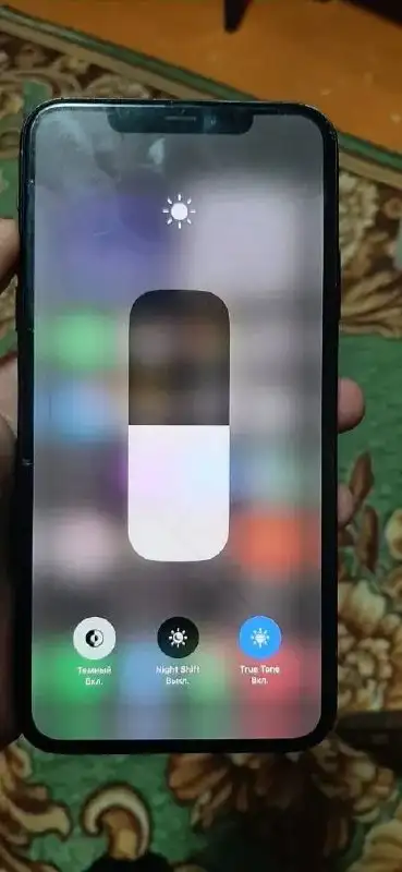 iPhone 11 Pro Max 256gb с трещиной на экране и АКБ 72% - Смартфоны (Электроника) в Омск