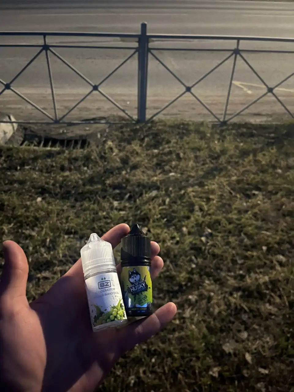 Жижа полные банки - Барахолка в Омск