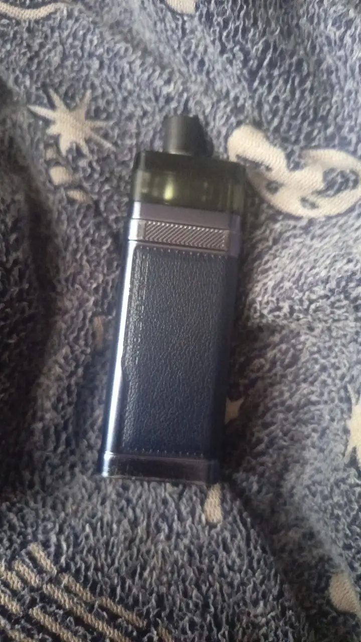 Продам эл. чайник Bosch 1.7л - Барахолка в Омск