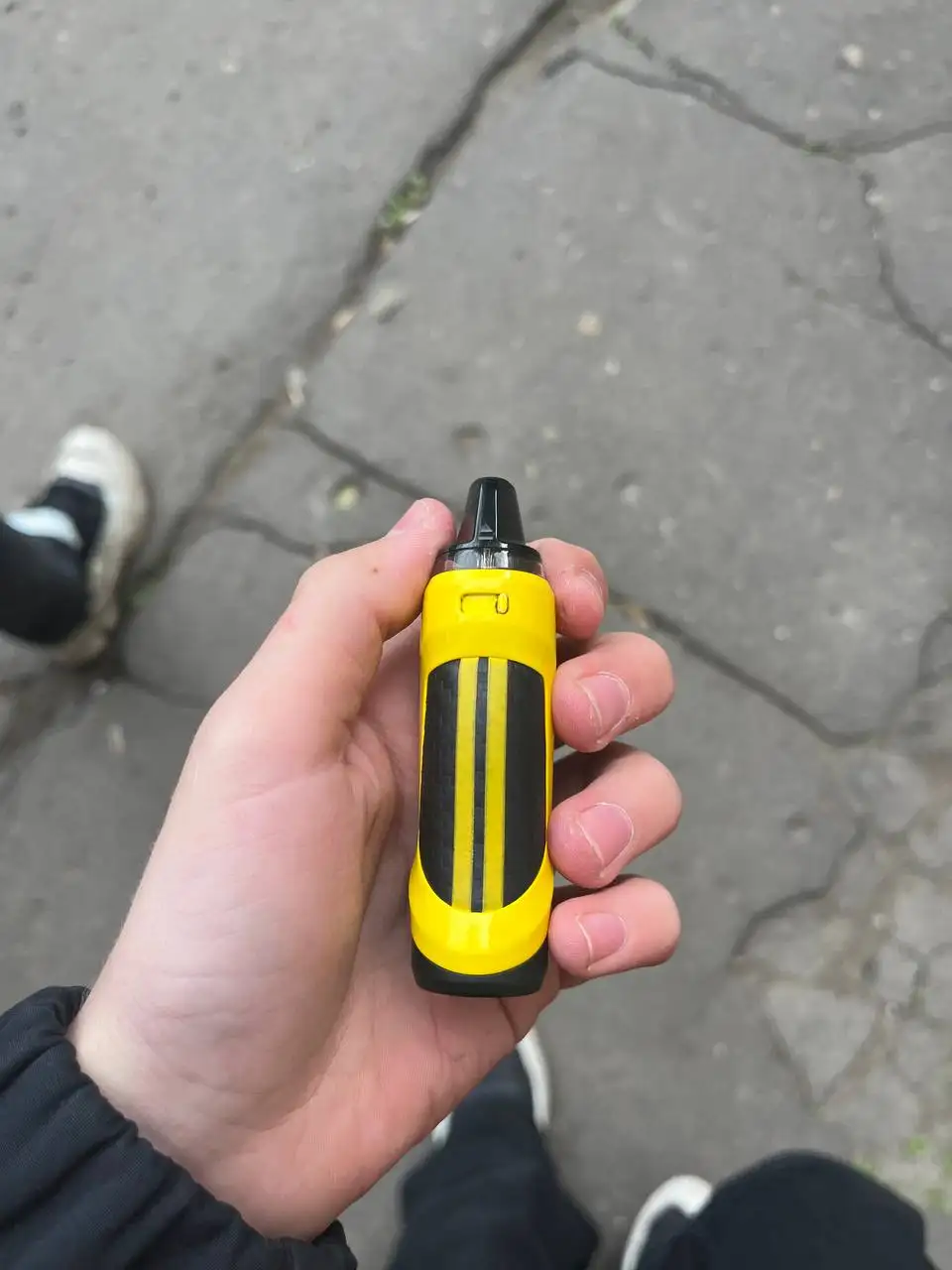 Продам/обменяю карику на 3 дня 20-25 ватт, терминал - Аксессуары (Электроника) в Омск