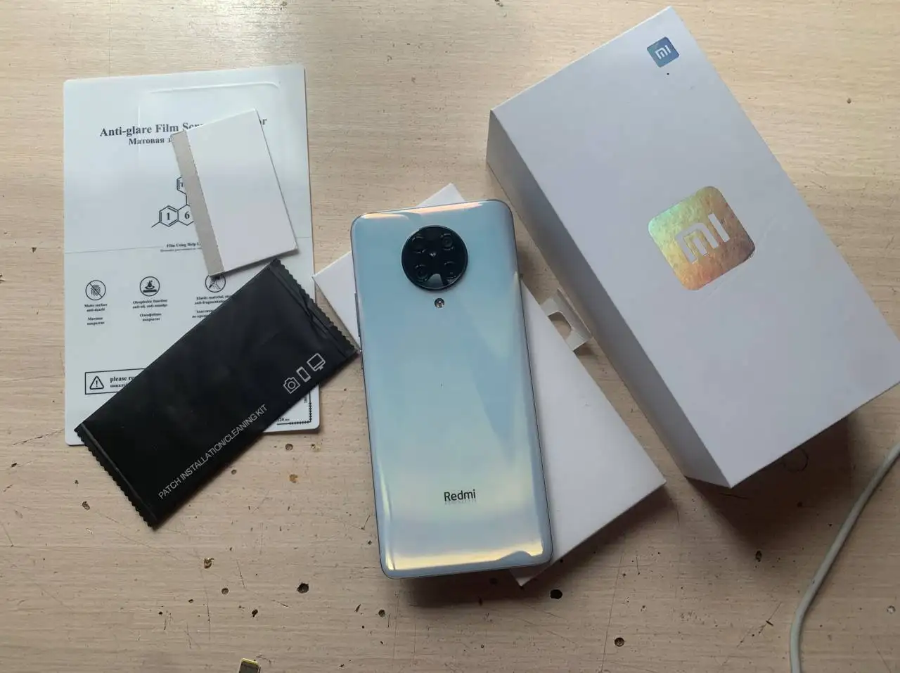 Redmi K30 Ultra не включается - Смартфоны (Электроника) в Омск