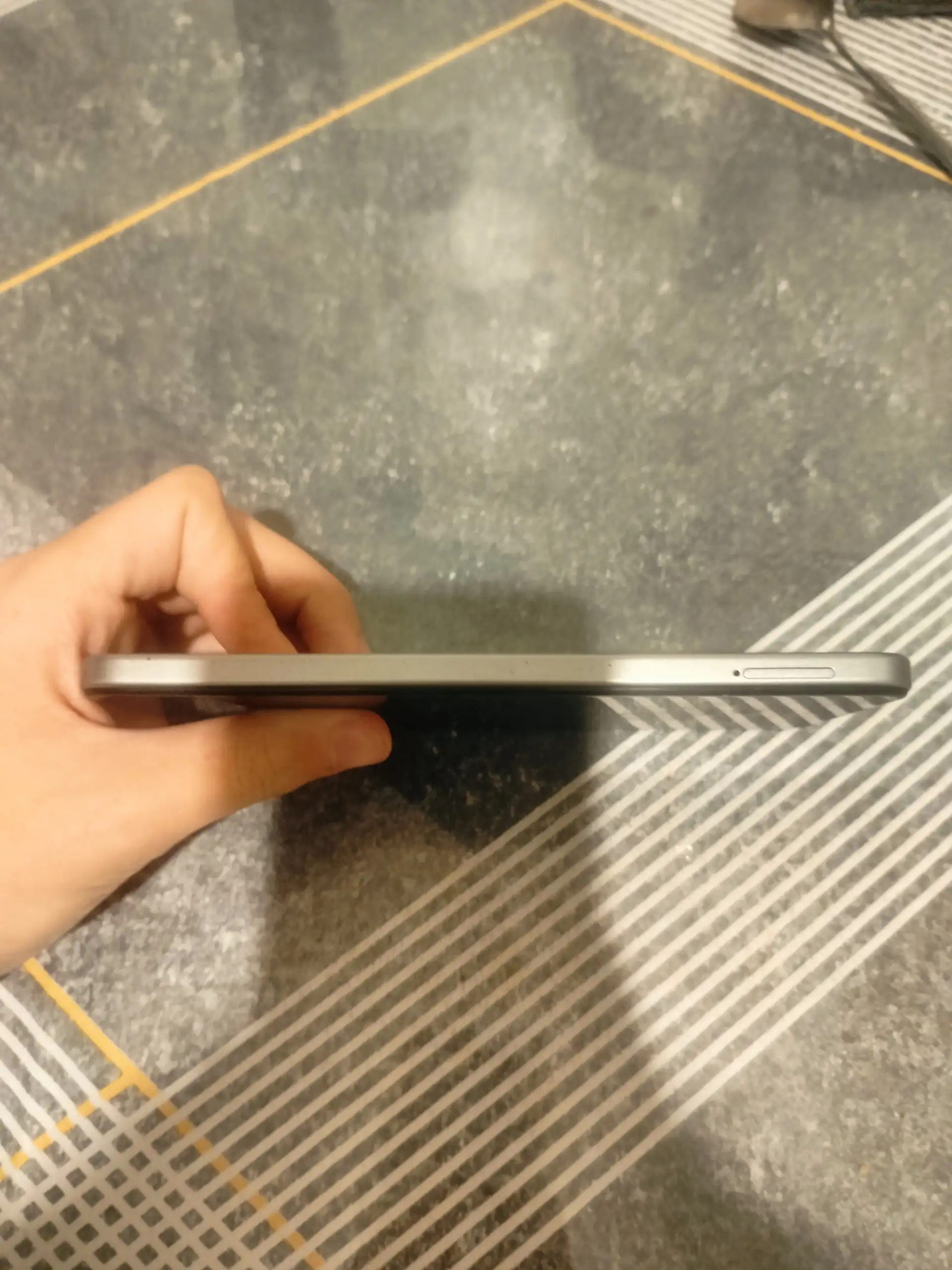 Продажа Infiniti Note 50i с разбитым экраном - Телефоны (Электроника) в Омск