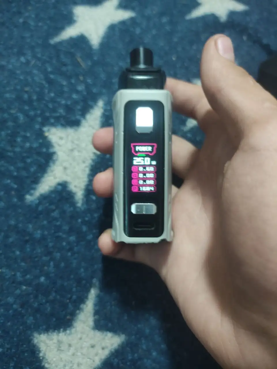 Hero 3 с небольшими коцками - Барахолка в Омск