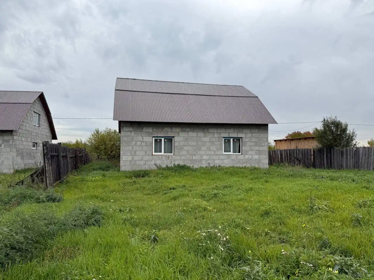 Продам черновой дом в Усть-Куде