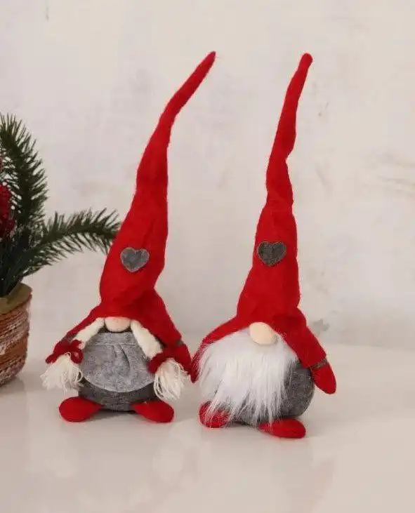 Продаются два гномика