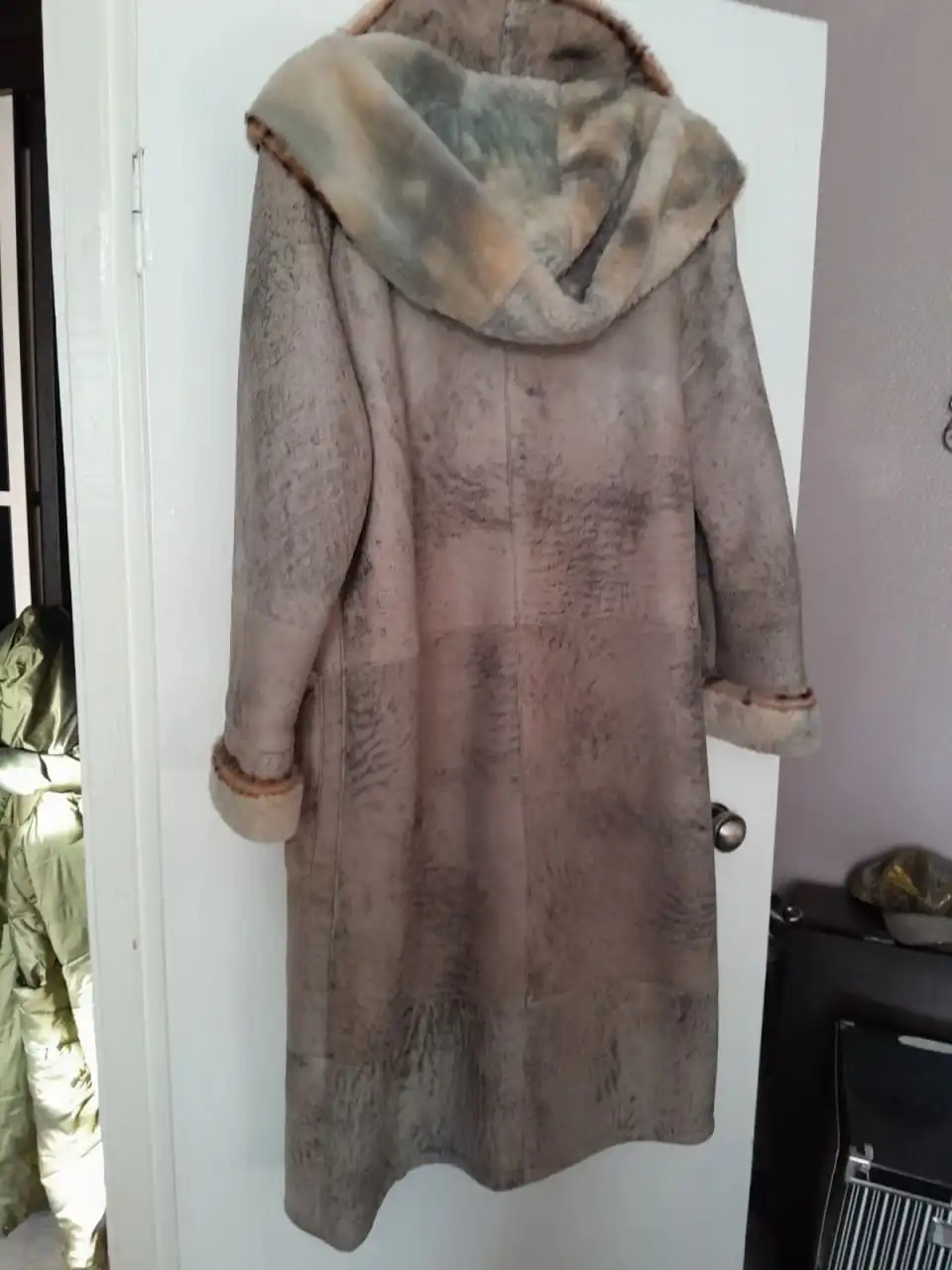 Женская дублёнка с капюшоном натуральная тёплая Турция