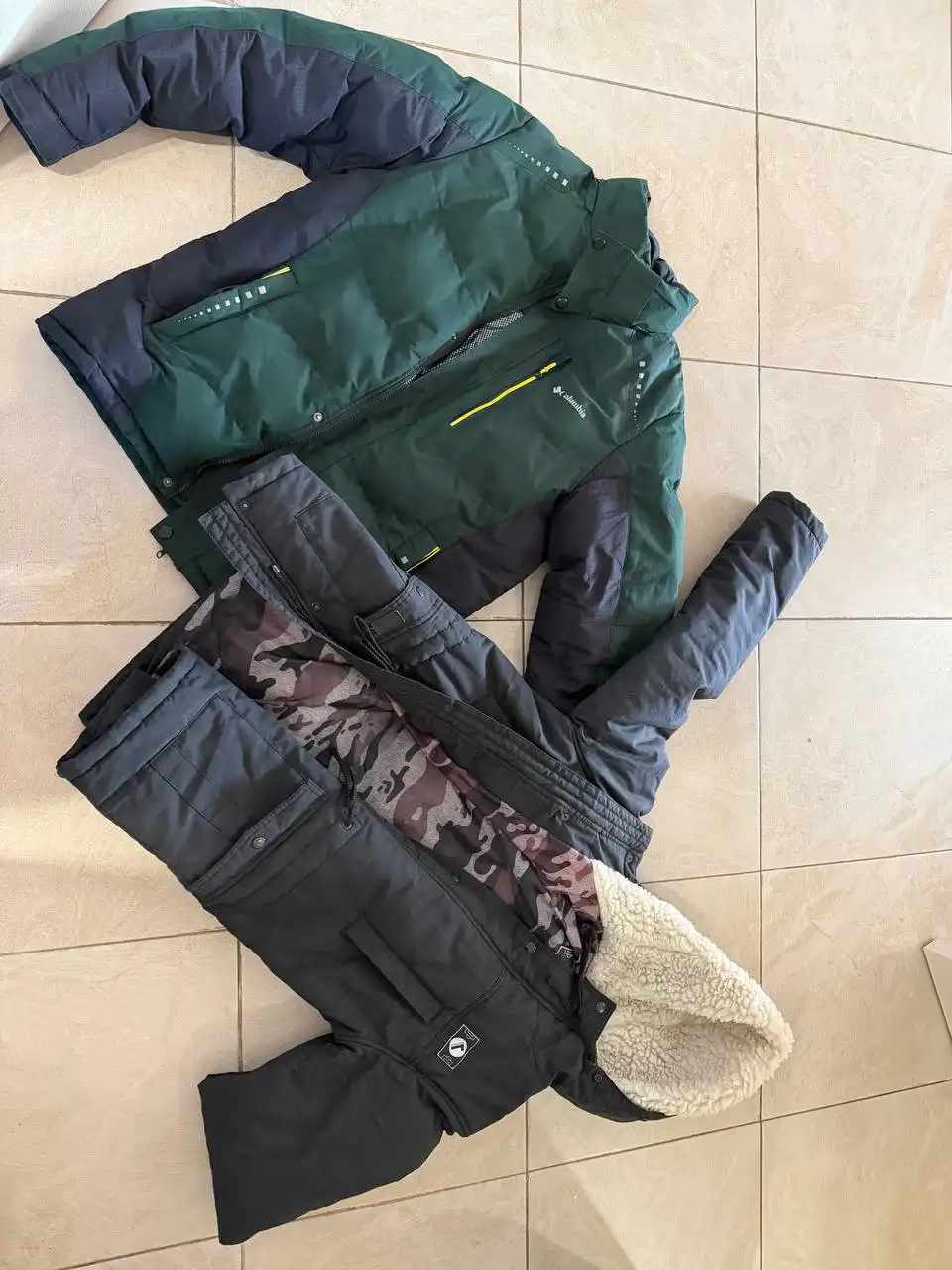 Бесплатные куртки на 50-52 размер - Куртки (Одежда) в Иркутская область