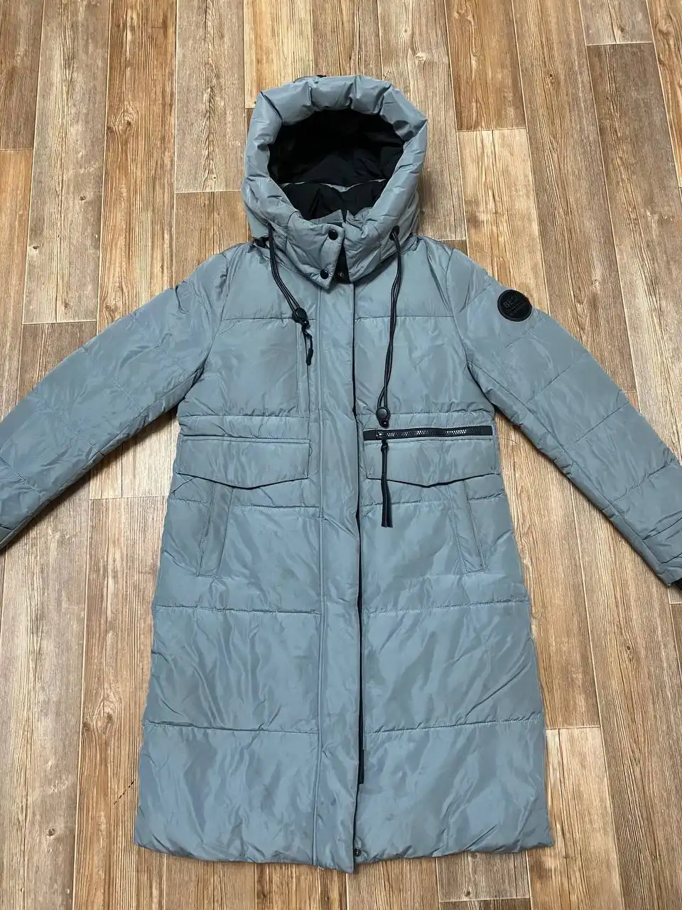 Зимний пуховик 44 размера - Верхняя одежда (Одежда) в Ангарск