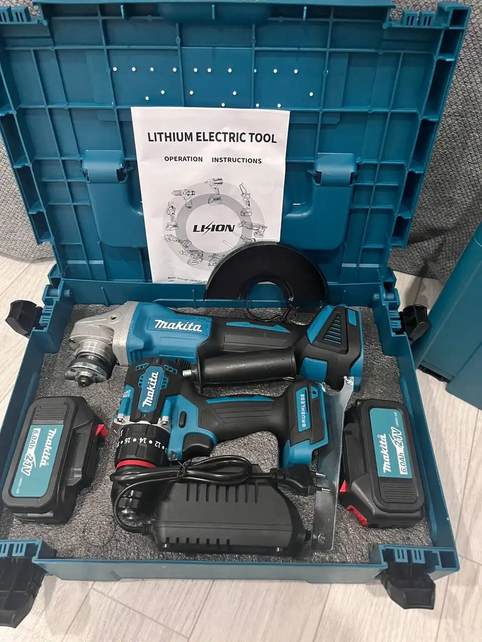 Продажа остатков инструмента Makita - Инструменты (Барахолка) в Иркутская область