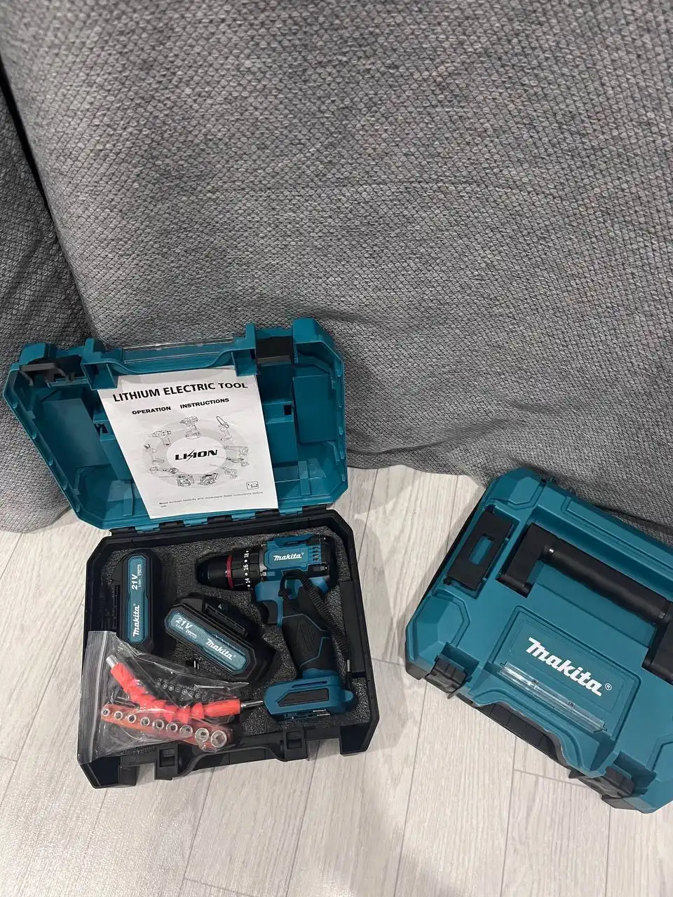 Продажа остатков инструмента Makita - Инструменты (Барахолка) в Иркутская область