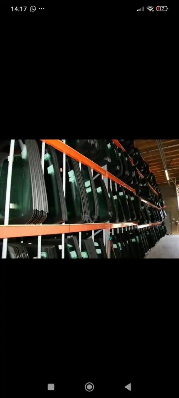 Лобовые стёкла в наличии и под заказ с установкой - Автостекла (Запчасти) в Борзя