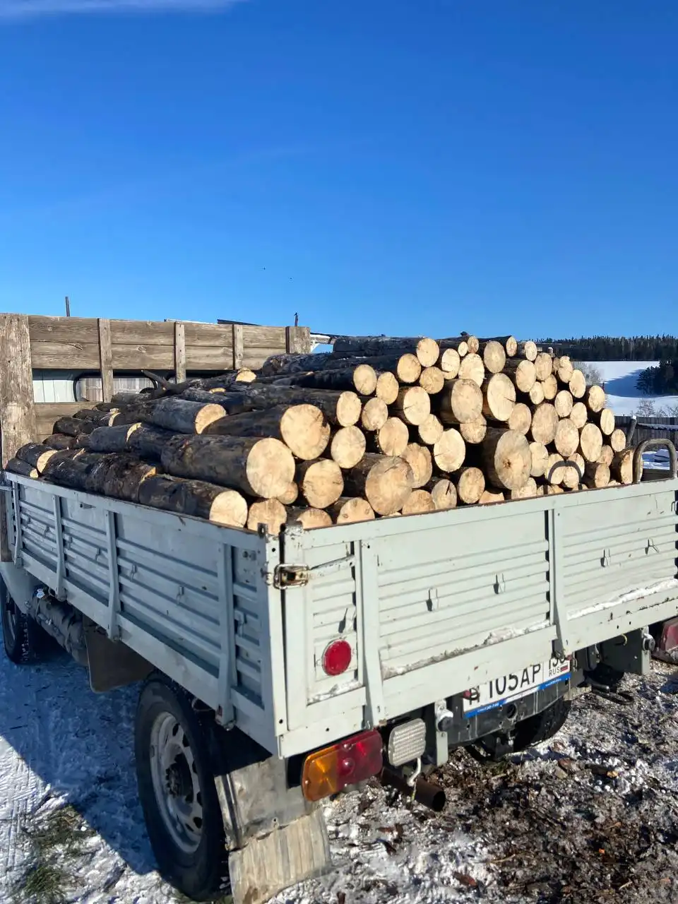 Продам дрова чурками сосна сухая - Дрова (Для дома и дачи) в Неизвестно