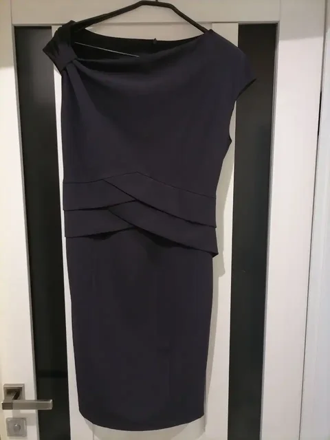 Элегантное новое платье чернильного цвета - Одежда в Березовый, Марково